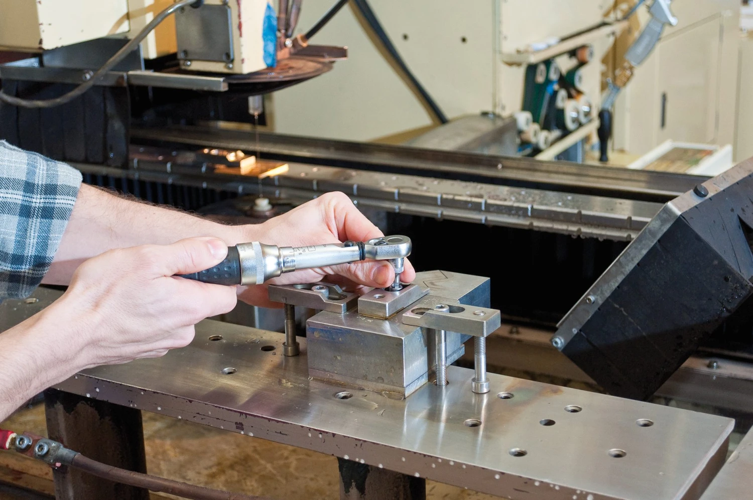 HAZET Drehmoment-Schlüssel 1-6 Nm Toleranz: 4% Vierkant 6,3mm 1/4 Zoll 6106-1CTCAL 6 HAZET Drehmoment-Schlüssel 1-6 Nm Toleranz: 4% Vierkant 6,3mm 1/4 Zoll 6106-1CTCAL – Bild 4