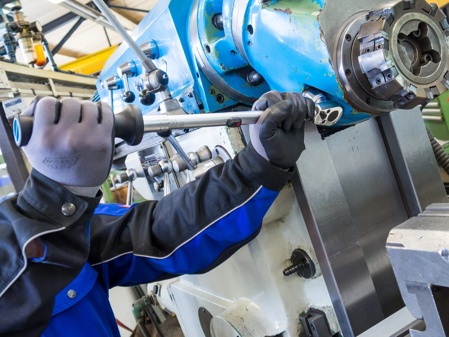 HAZET Drehmomentschlüssel 40-200 Nm 2% Vierkant Massiv 12,5mm 1/2 Zoll 6122-1CT 7 HAZET Drehmomentschlüssel 40-200 Nm 2% Vierkant Massiv 12,5mm 1/2 Zoll 6122-1CT – Bild 5