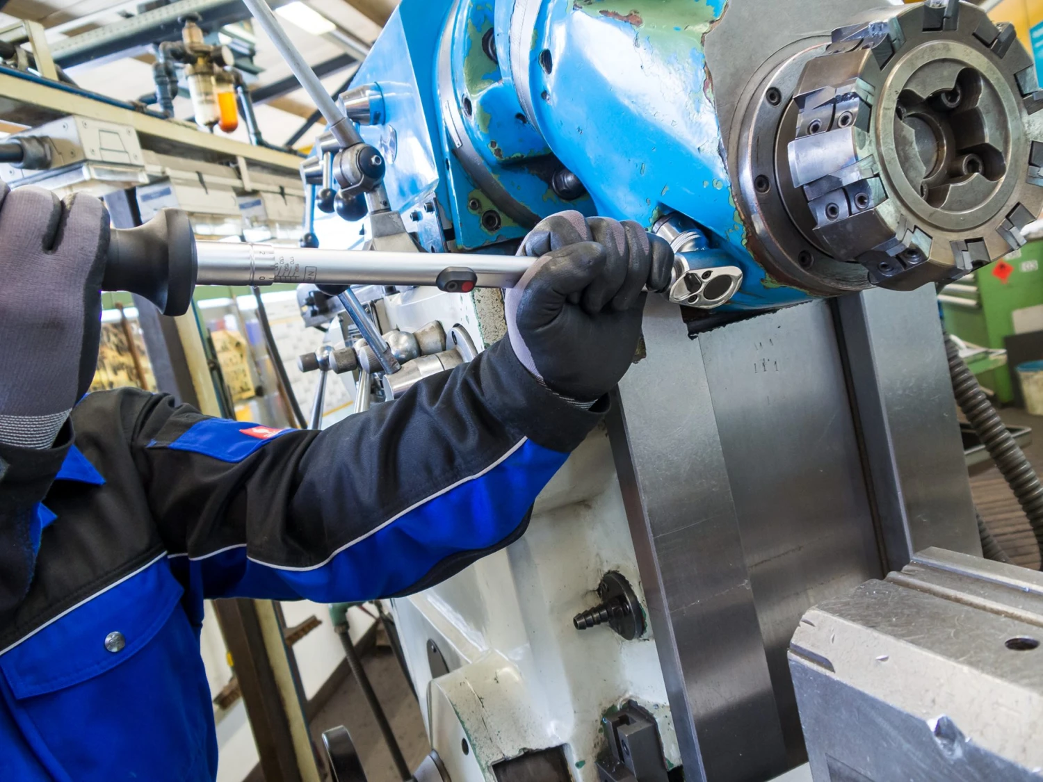 HAZET Drehmomentschlüssel 40-200 Nm 2% Vierkant Massiv 12,5mm 1/2 Zoll 6122-1CT 8 HAZET Drehmomentschlüssel 40-200 Nm 2% Vierkant Massiv 12,5mm 1/2 Zoll 6122-1CT – Bild 6