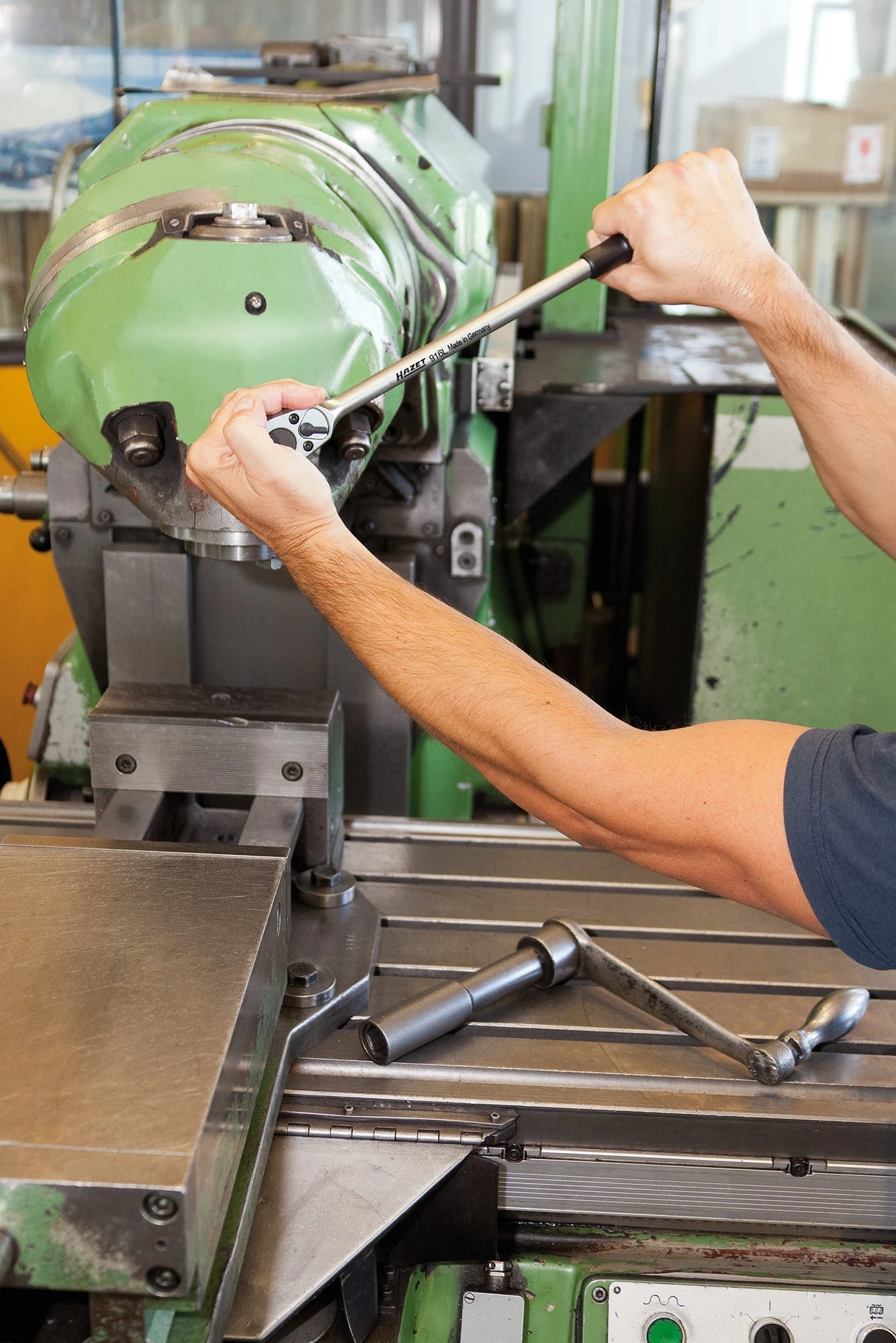 HAZET Umschaltknarre Lang- Vierkant Massiv 12,5 Mm (1/2 Zoll) 916L 7 HAZET Umschaltknarre Lang- Vierkant Massiv 12,5 Mm (1/2 Zoll) 916L – Bild 5